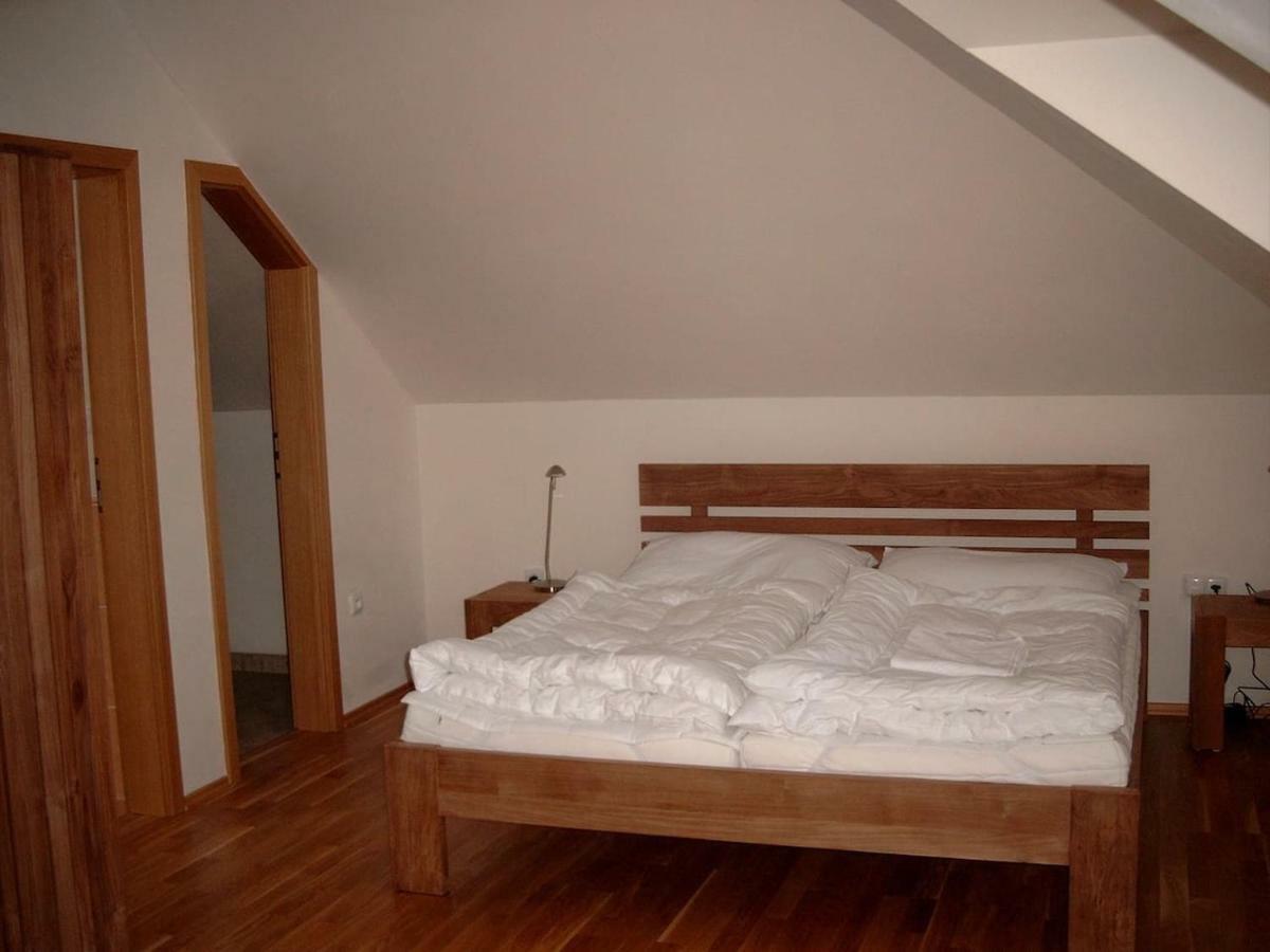 Obora 827 Nova Bystrice Villa Kültér fotó